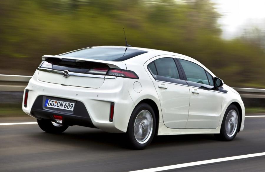  Opel Ampera 2012 года  (фото 15 из 30)